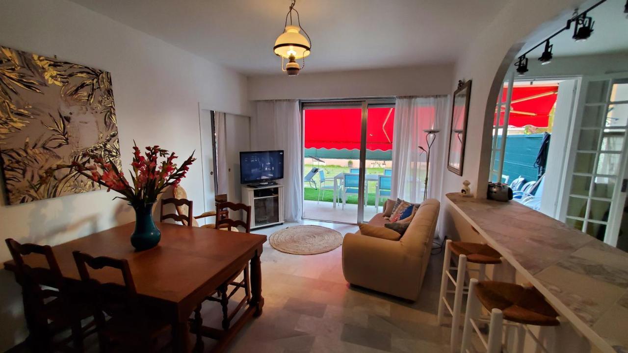 Superbe Rez De Jardin Dans Residence Au Calme นีซ ภายนอก รูปภาพ