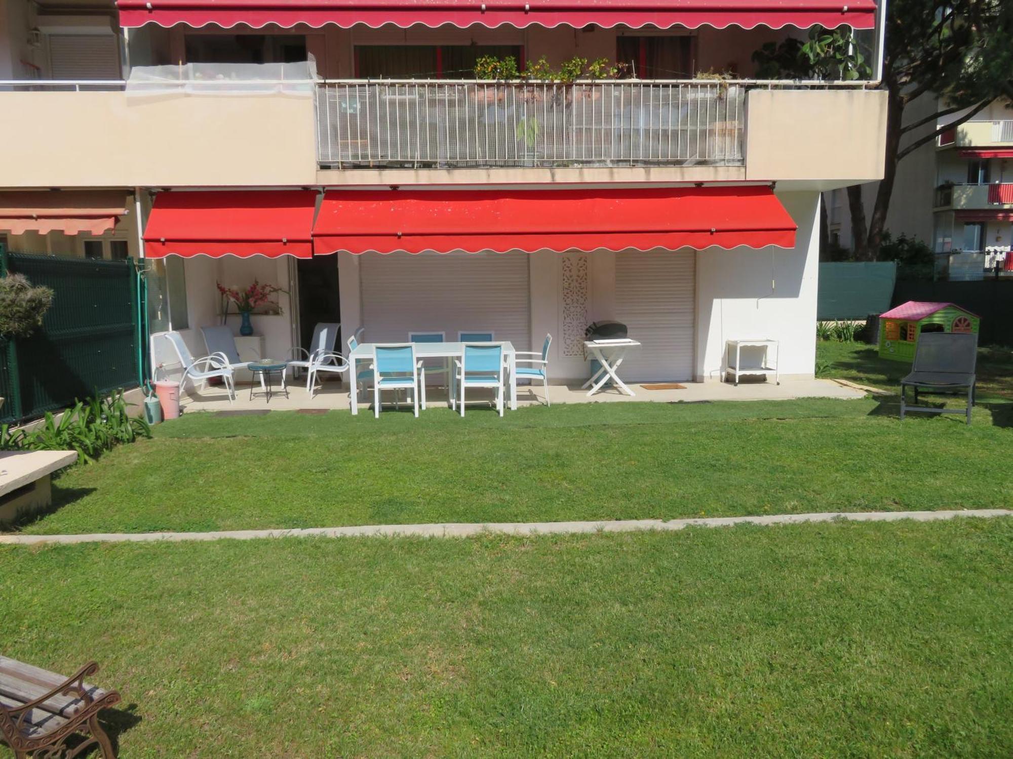 Superbe Rez De Jardin Dans Residence Au Calme นีซ ภายนอก รูปภาพ